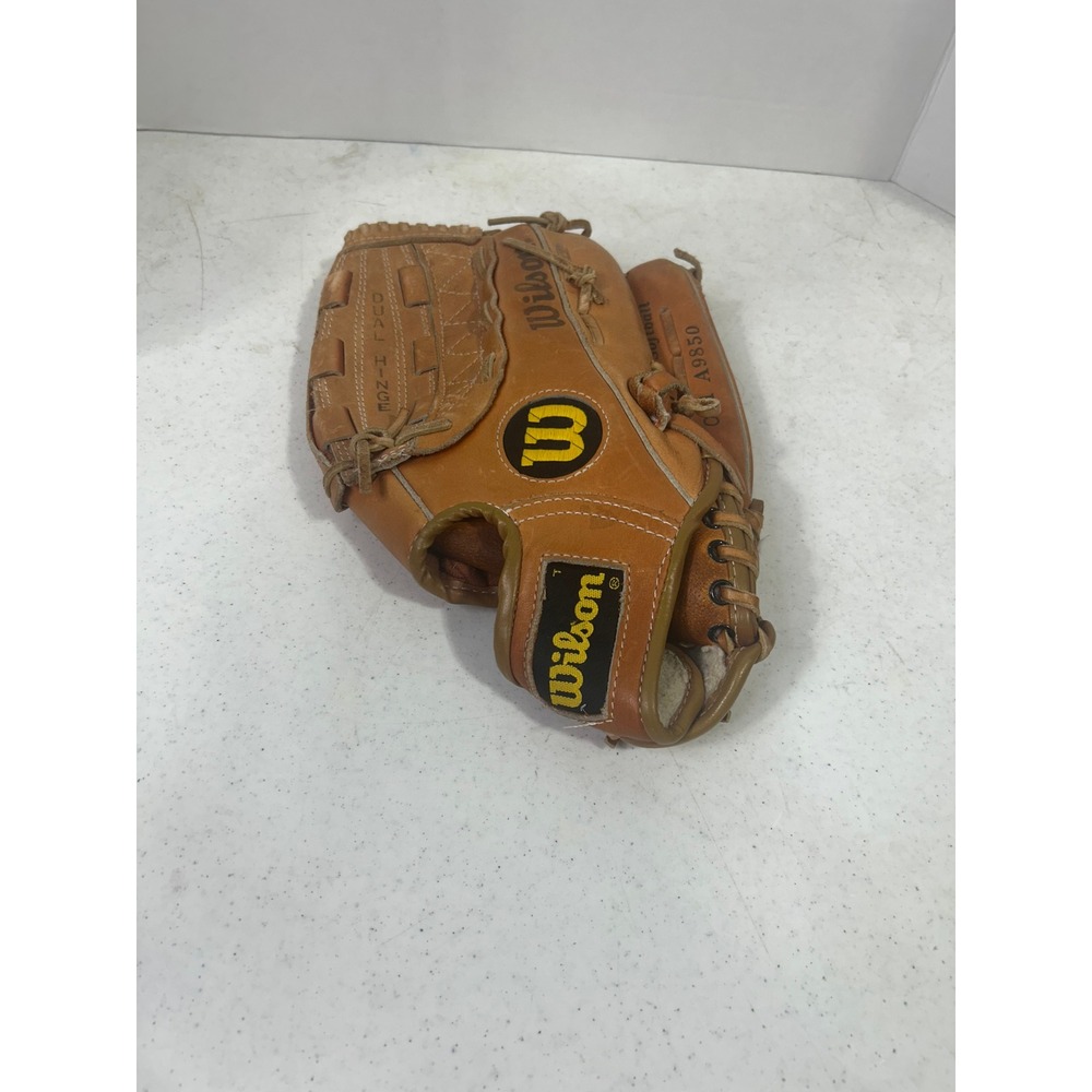 Wilson Optima Select OS1 A9850 Softball Glove Right Hand Throw Premium Cowhide